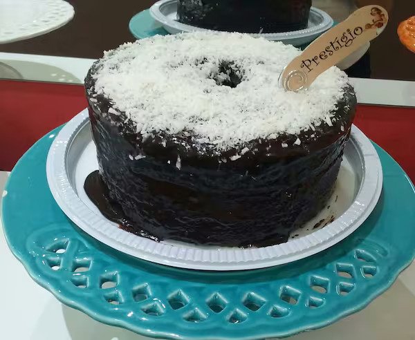 Bolo de Prestígio Grande Pequeno das Meninas Boleiras em Campinas