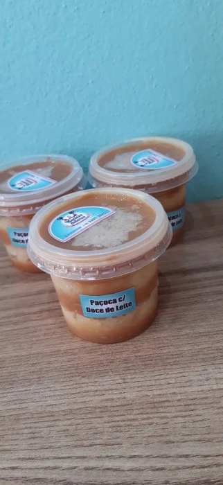 Bolo de pote de paçoca