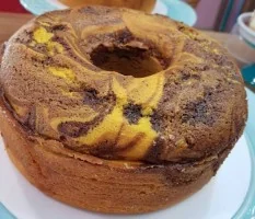 Bolo de Cenoura com Chocolate ( MESCLADO) Grande