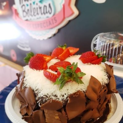 Bolo Personalizado Meninas Boleiras em Campinas 9